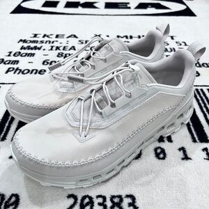 On Cloudaway 2 Water Repellent Hybrid Shoes - Mudguard - Sand / Ice